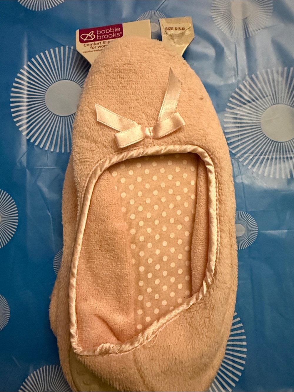 Bobbie Brooks Pink Plush One-Piece Footie Slipper with Bow women size small 5-6